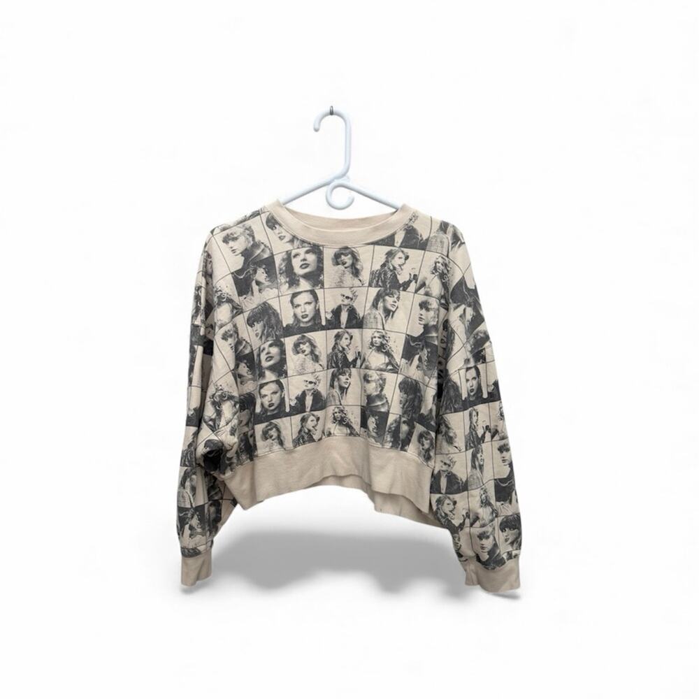 Taylor Swift The Eras Tour Cropped Beige Pullover Crewneck Size S